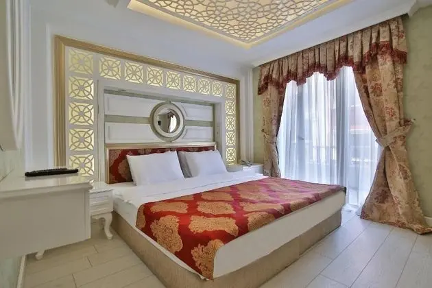 Queens Land İstanbul