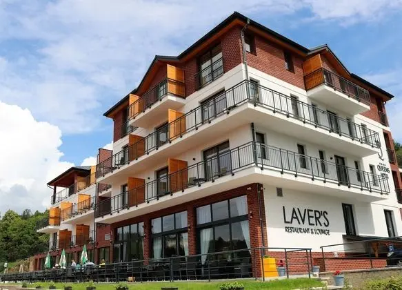 Hotel Queens - Dış Mekan