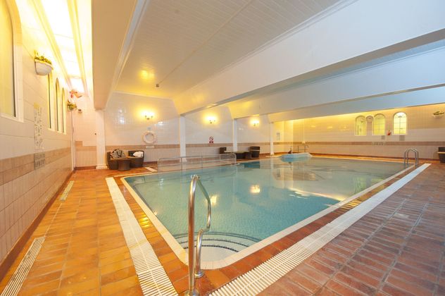 Queens Hotel and Spa