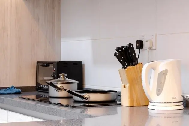 Queens Suite by D Imperio Homestay - Mutfak