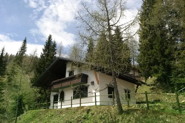 Queitly Located Chalet near Resort Center of Nassfeld - Öne Çıkan Resim