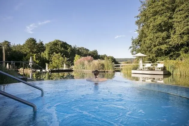 Quellenhotel Heiltherme Bad Waltersdorf