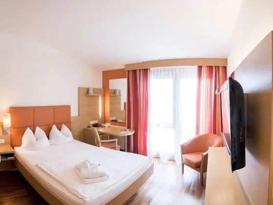 Quellenhotel Heiltherme Bad Waltersdorf - Oda