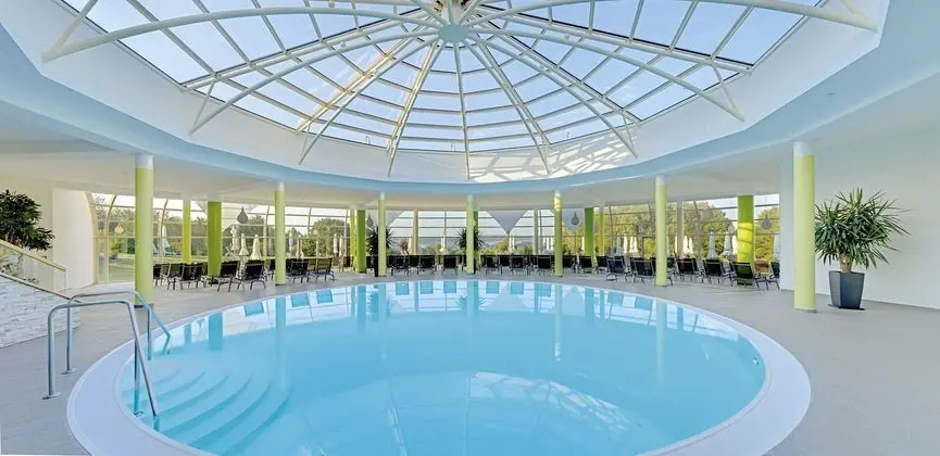 Quellness- & Golfhotel Fürstenhof - Havuz