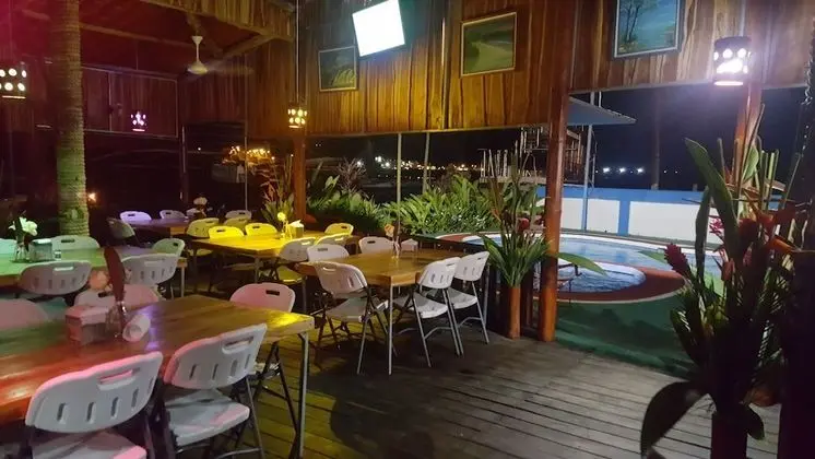 Hotel Quepos Paraíso - Yerinde Yemek