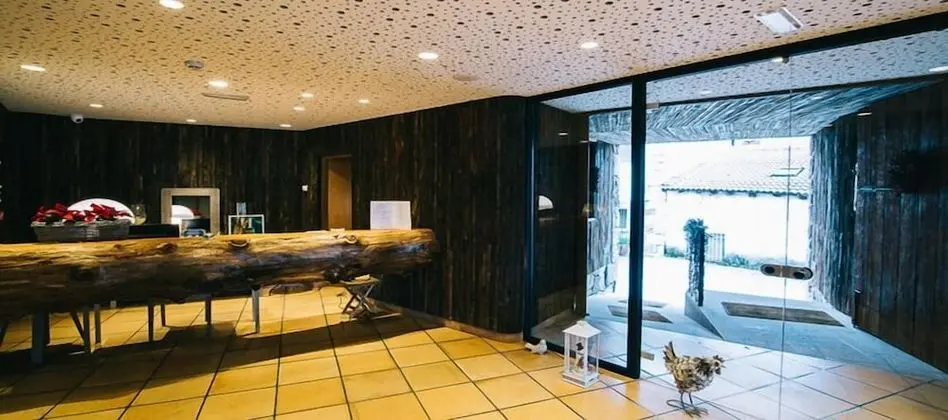 Hotel Quercus Tierra - Lobi