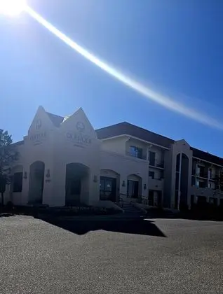 The Querque Hotel - Öne Çıkan Resim