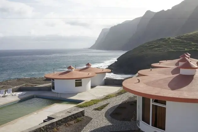 Questel BronQ Eco Lodge