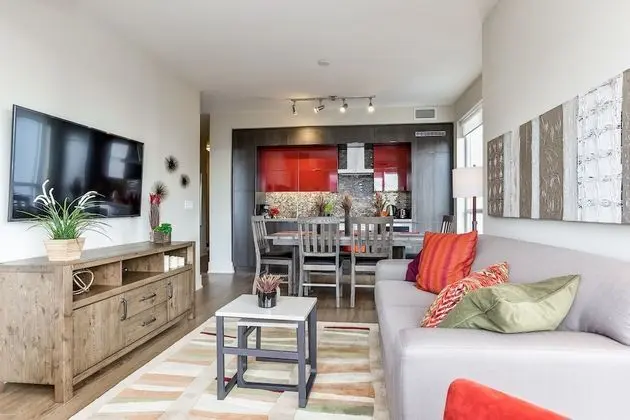 QuickStay - Gorgeous 2-Bedroom in the Heart of Downtown - Öne Çıkan Resim