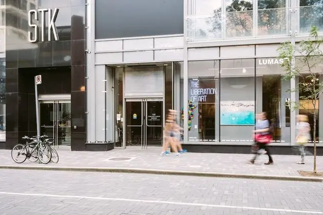 QuickStay Yorkville Condo - Yonge & Bloor - Dış Mekan