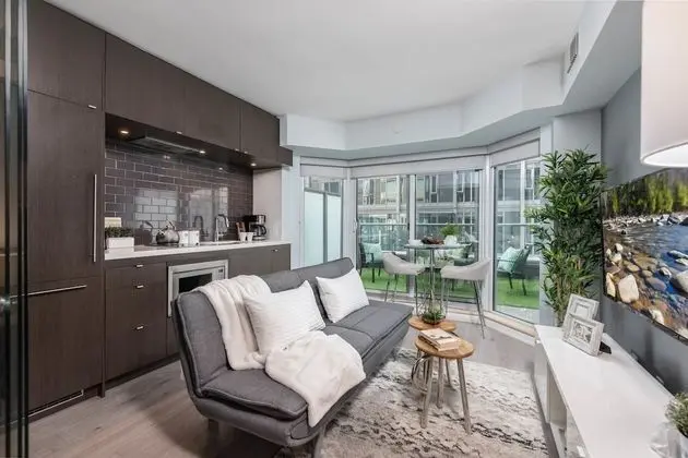 QuickStay Yorkville Paradise - Yonge & Bloor - Lobi