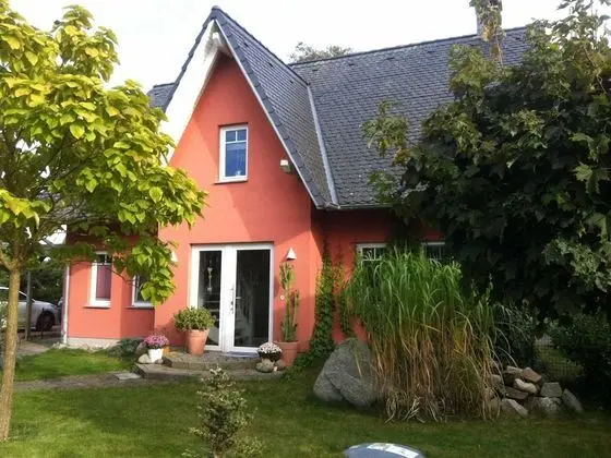 Quiet Holiday Home in Fliemstorf Germany near Beach - Öne Çıkan Resim