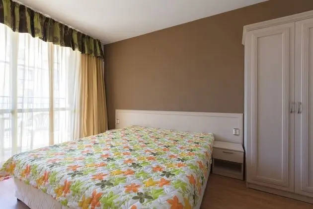 Quiet One Bedroom Apartment with Balcony - Oda