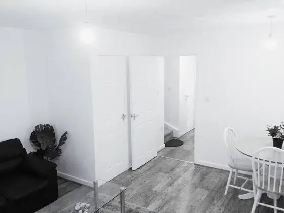 Quiet Residential Area, Within Easy Reach to Town - Dış Mekan