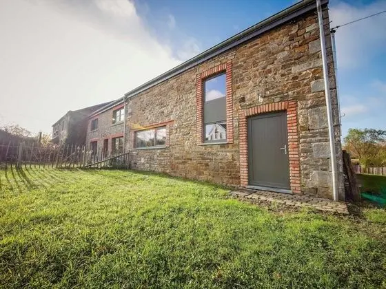 Quietly Located Farmhouse L'echappée Belle Near Harre - 1