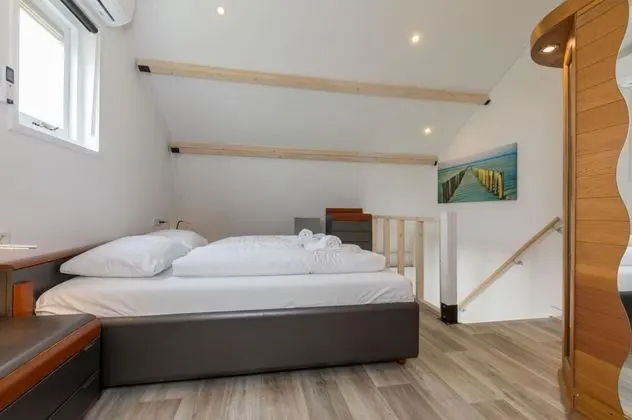 Quietly Located Holiday Home With Infrared Sauna in Picturesque Biggekerke - Oda