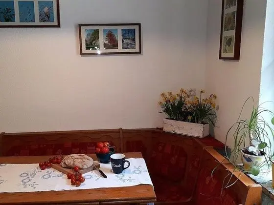 Quietly Located Holiday Home With Terrace at the Edge of the Forest - Yerinde Yemek