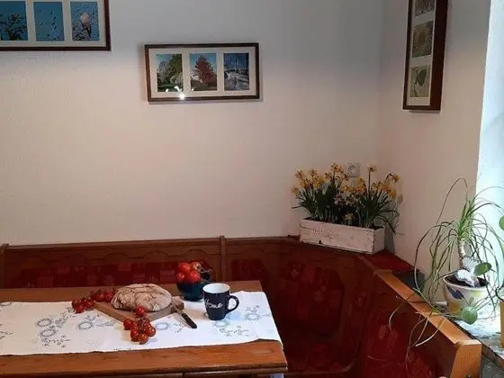 Quietly Located Holiday Home With Terrace at the Edge of the Forest - Yerinde Yemek