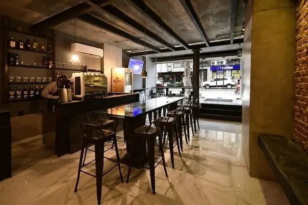 Quijano Apart & Suites