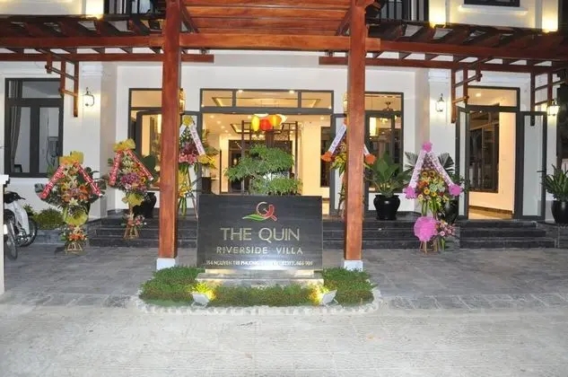 The Quin Riverside Villa - Dış Mekan