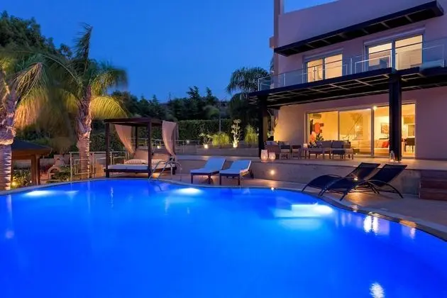 Quinn Hill Luxury Villa