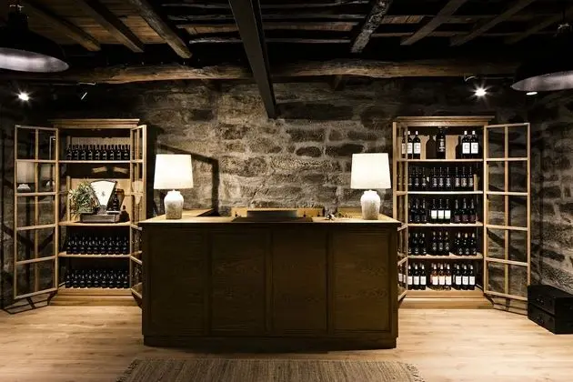 Quinta de S. Bernardo Winery & Farmhouse - Lobi