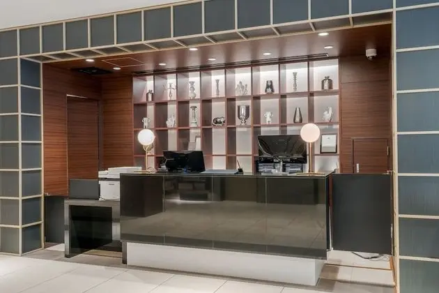 Quintessa Hotel Osaka Shinsaibashi - Lobi
