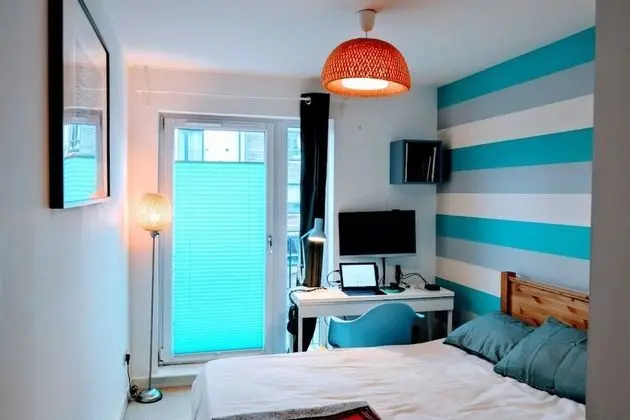 Quirky and Modern Apartment Near the Shore