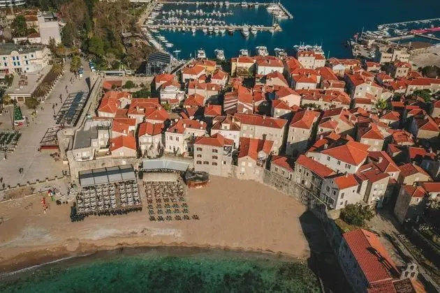 R-Club Old Town Apartments - Plaj