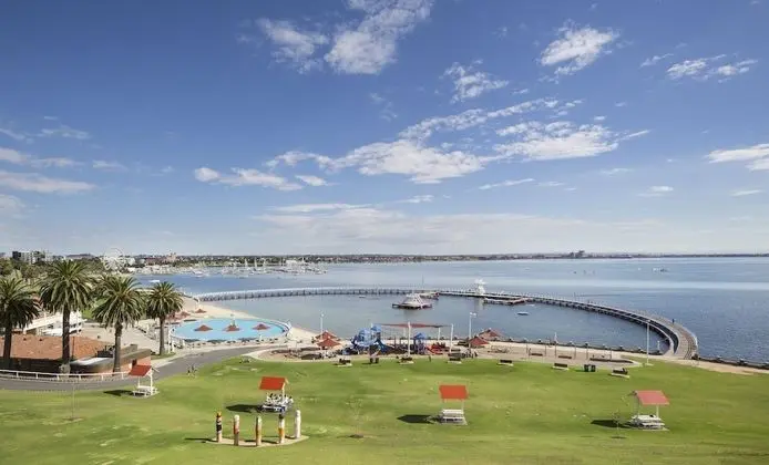 R Hotel Geelong - Plaj