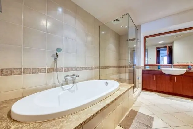 R&H Goldenmile Palm - Banyo Tipleri