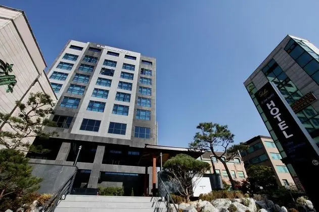 R.Lee Suite Hotel Songdo