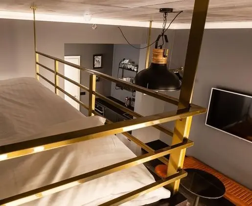 R13 - A Townhouse Hotel - İç Mekan