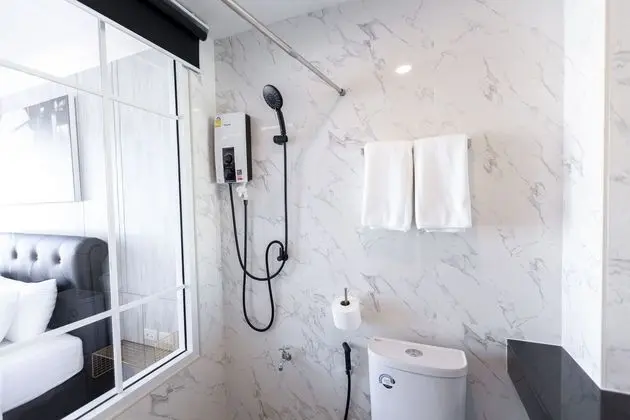 R2 BOUTIQUE SERVICE APARTMENT