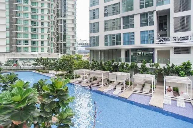 R3 Beautiful 1 BR - Bukit Bintang - Pavilion KL - WIFI - Havuz
