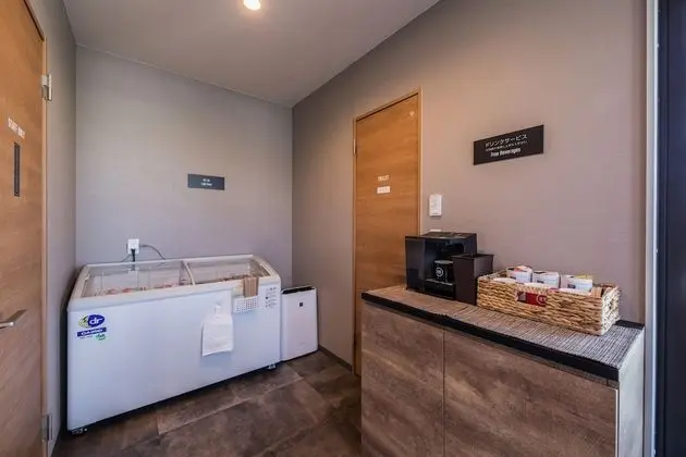 HOTEL R9 The Yard Uruma - Lobi