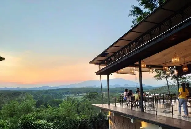 Rabbiz Hill Resort