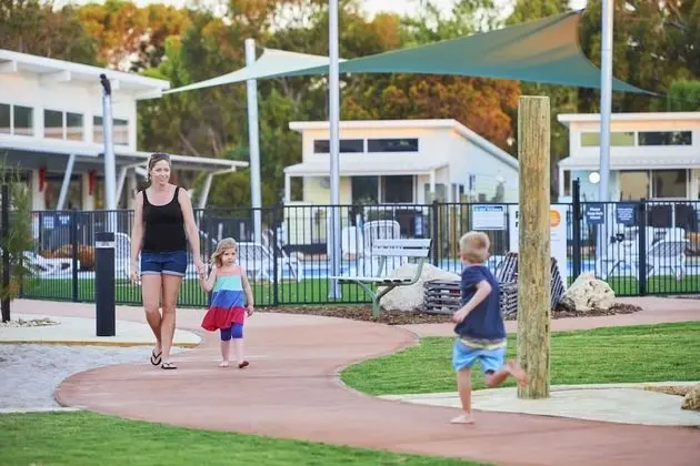 RAC Cervantes Holiday Park - Dış Mekan