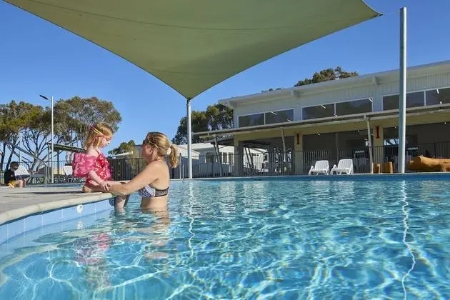 RAC Cervantes Holiday Park - Havuz