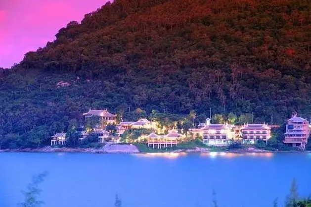 Racha Kiri Resort & Spa Khanom