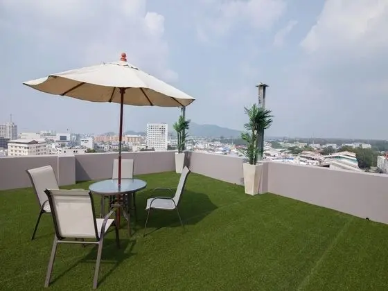 Racha Residence Sri Racha