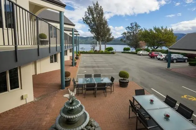 Radfords Lakeview Motel