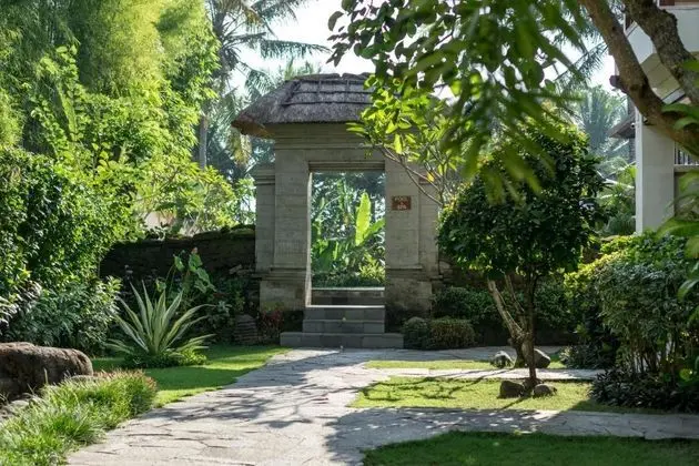 Radha Phala Resort and Spa