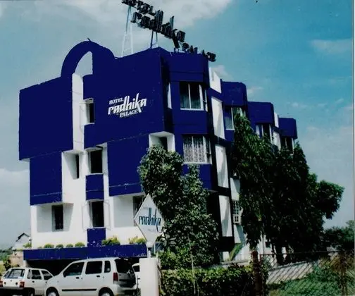 Hotel Radhika Palace