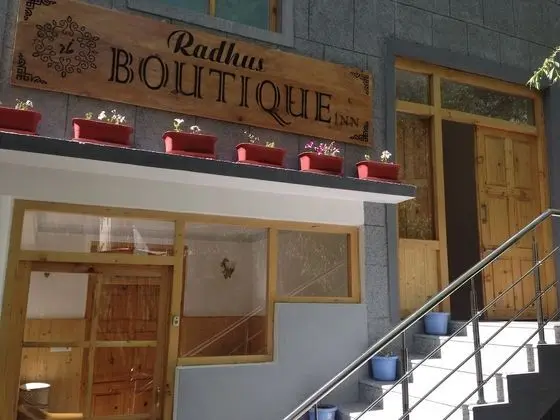 Radhu's Boutique Inn - Dış Mekan