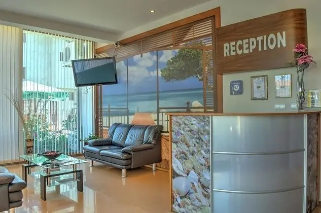 Hotel Radina - Lobi