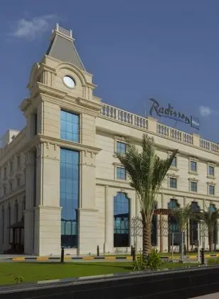 Radisson Blu Hotel Ajman - Dış Mekan