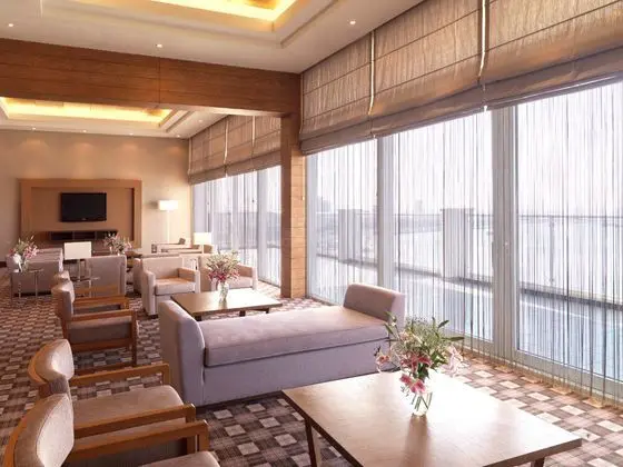Radisson Blu Al Mahary Hotel - Lobi