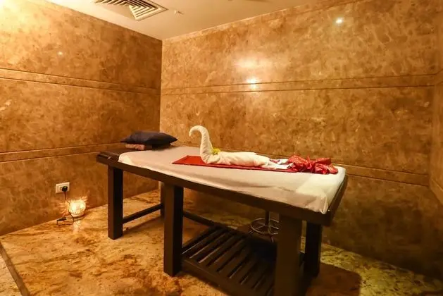 Radisson Blu Hotel Chennai City Centre - Spa