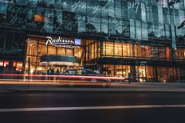 Radisson Blu Elizabete Hotel - Dış Mekan